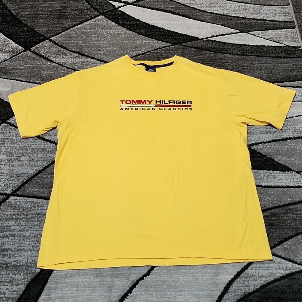 VINTAGE TOMMY HILFIGER RAISED VELVET LOGO CREW-NECK TEE-SHIRT XL